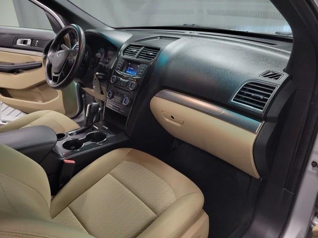 2016 Ford Explorer Base