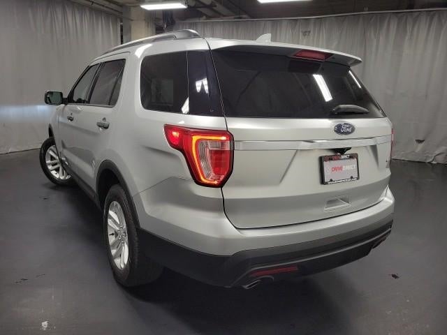 2016 Ford Explorer Base