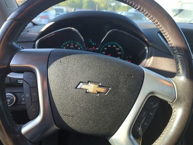 2017 Chevrolet Traverse 2LT