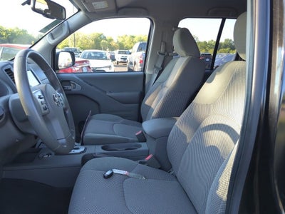 2021 Nissan Frontier SV