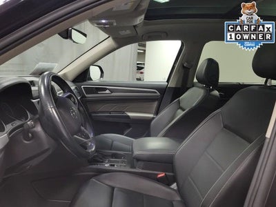 2021 Volkswagen Atlas 3.6L V6 SE w/Technology R-Line