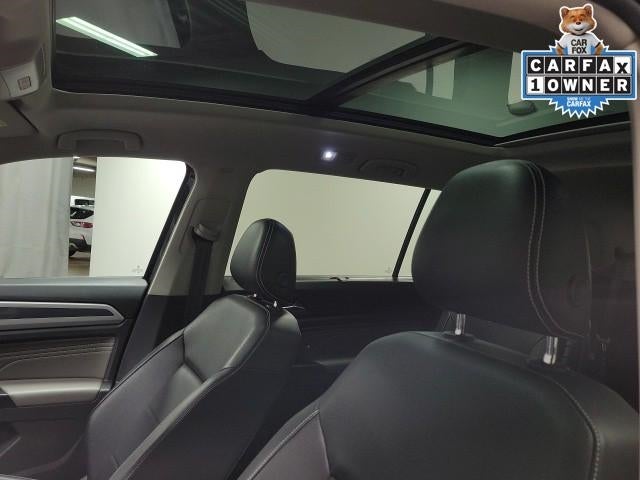 2021 Volkswagen Atlas 3.6L V6 SE w/Technology R-Line