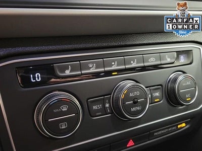 2021 Volkswagen Atlas 3.6L V6 SE w/Technology R-Line