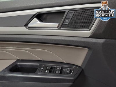 2021 Volkswagen Atlas 3.6L V6 SE w/Technology R-Line