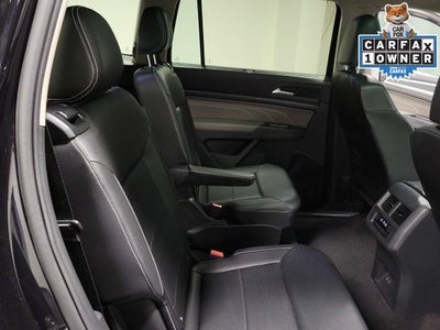 2021 Volkswagen Atlas 3.6L V6 SE w/Technology R-Line