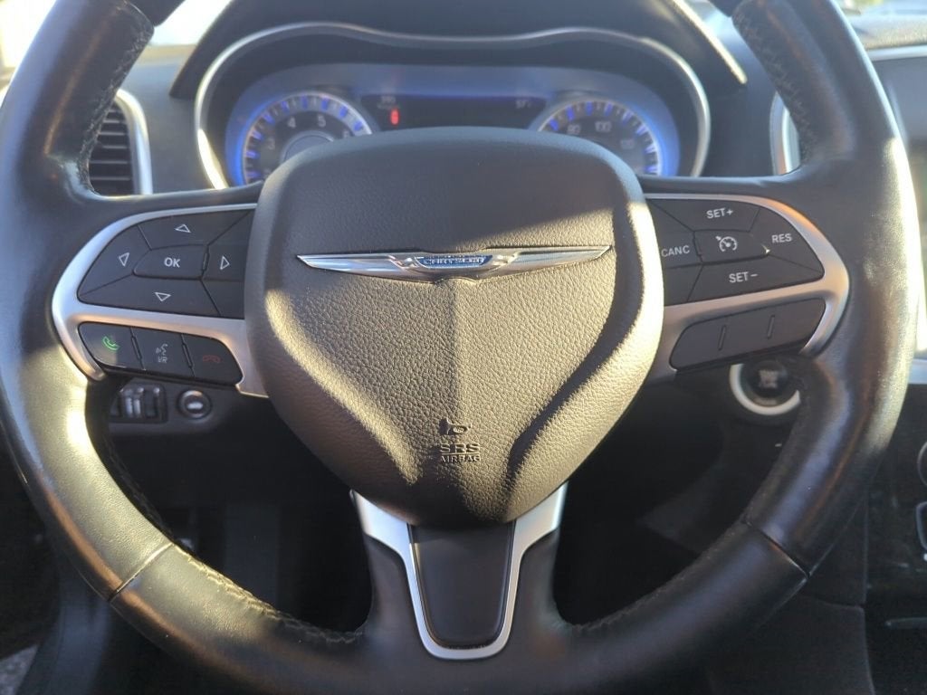 2016 Chrysler 300C Base