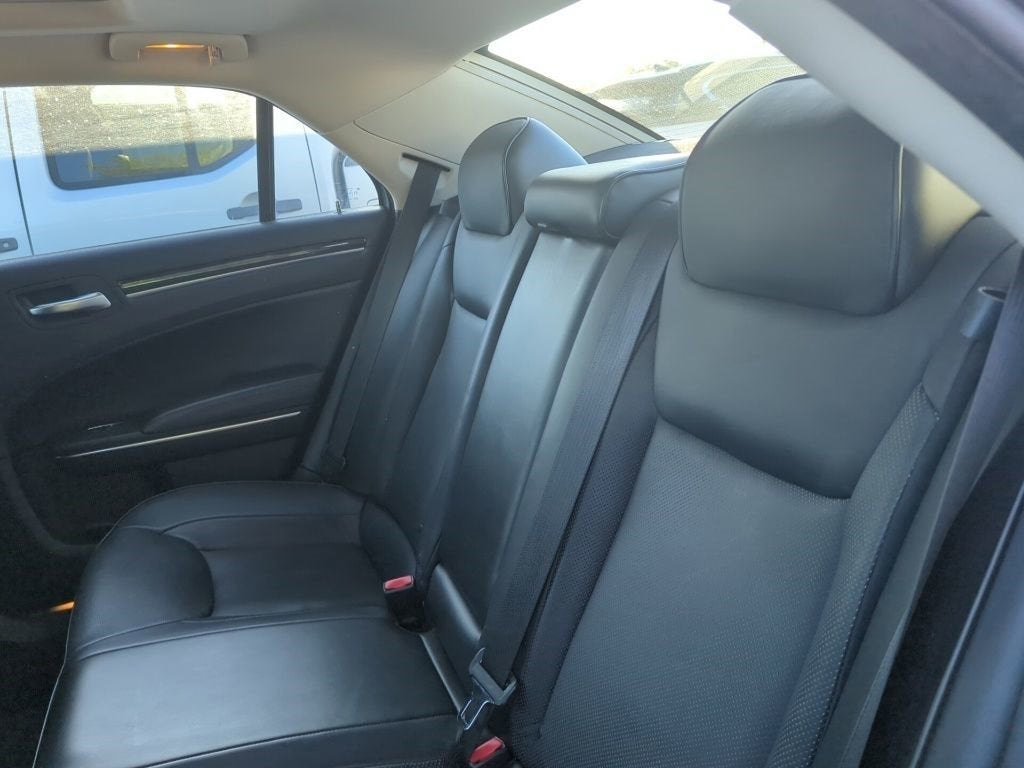 2016 Chrysler 300C Base