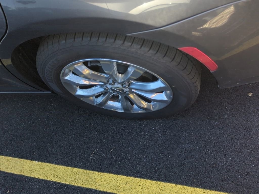 2016 Chrysler 300C Base