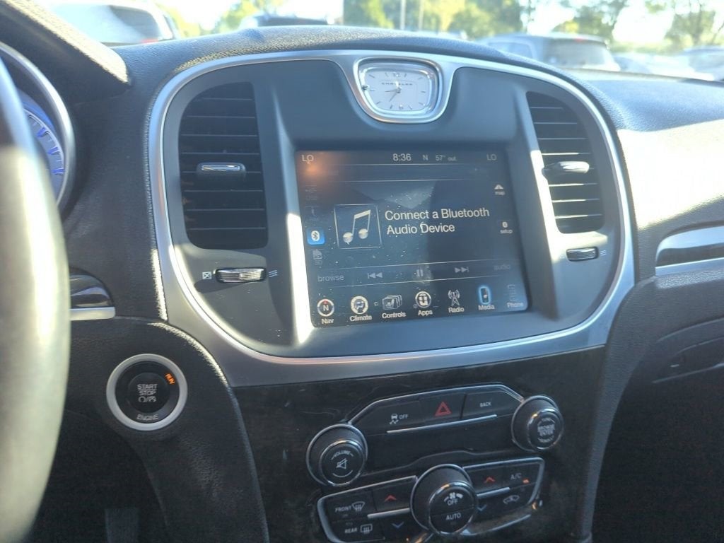 2016 Chrysler 300C Base