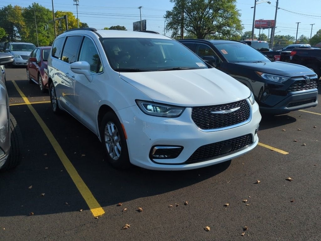 2022 Chrysler Pacifica Touring L