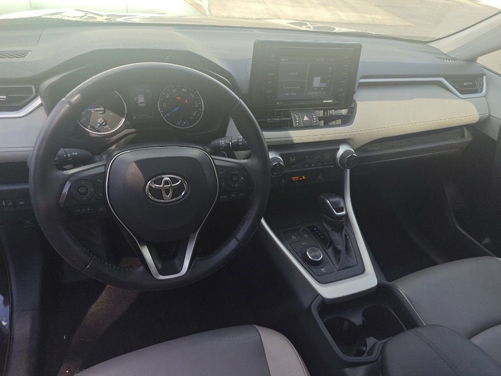 2021 Toyota RAV4 Hybrid XLE Premium
