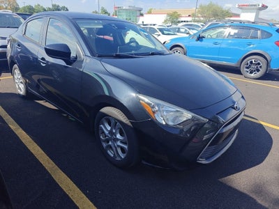 2017 Toyota Yaris iA Base