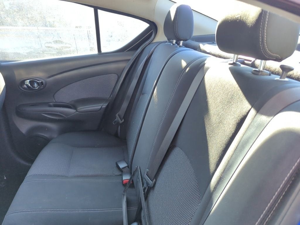 2016 Nissan Versa 1.6 SV