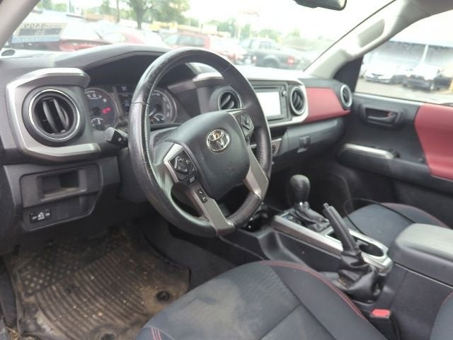 2016 Toyota Tacoma SR5