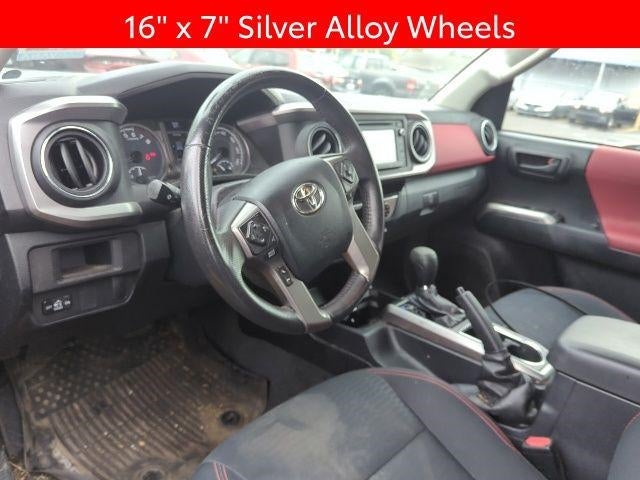 2016 Toyota Tacoma SR5