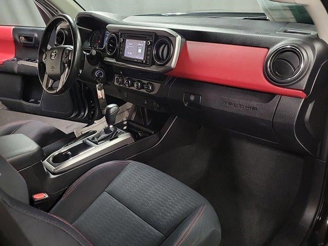 2016 Toyota Tacoma SR5