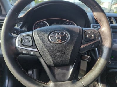 2015 Toyota Camry SE