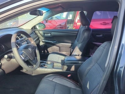 2015 Toyota Camry SE