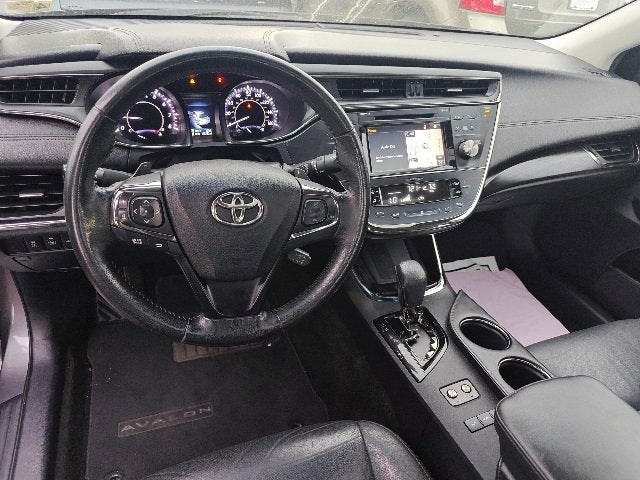 2016 Toyota Avalon XLE