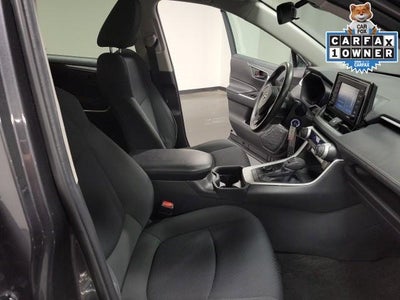 2020 Toyota RAV4 Hybrid LE