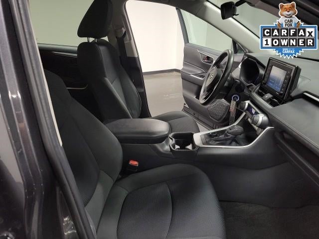 2020 Toyota RAV4 Hybrid LE