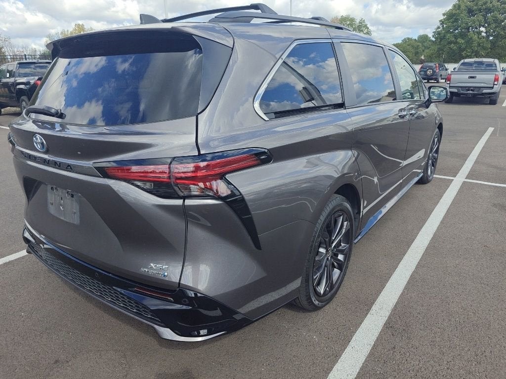2021 Toyota Sienna XSE