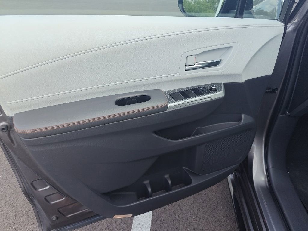 2021 Toyota Sienna XSE