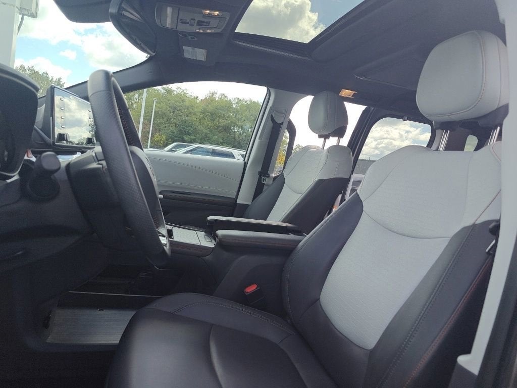 2021 Toyota Sienna XSE