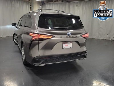 2022 Toyota Sienna XSE