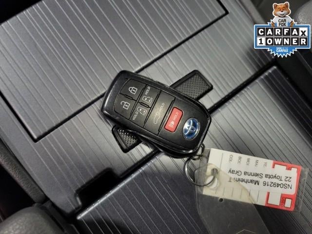 2022 Toyota Sienna XSE