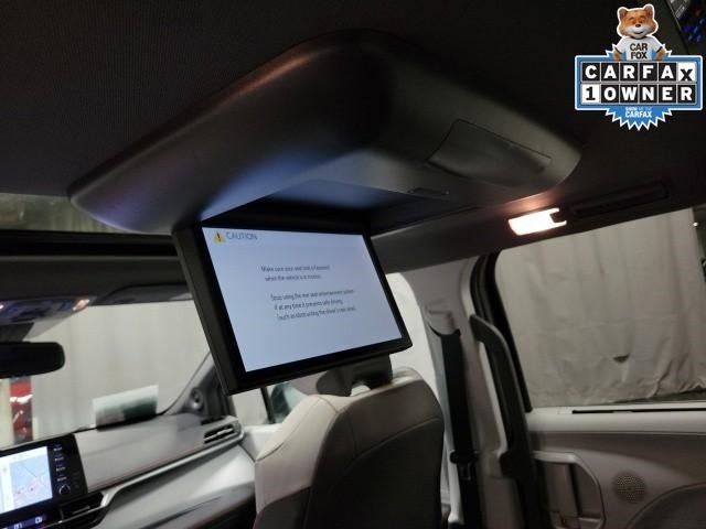 2022 Toyota Sienna XSE