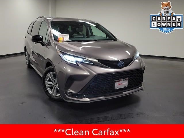 2022 Toyota Sienna XSE