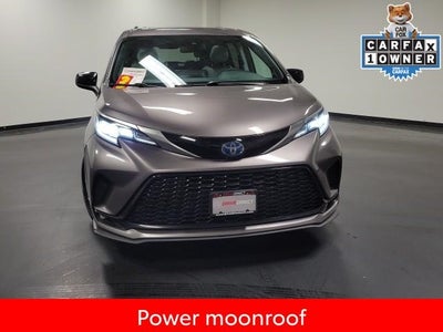 2022 Toyota Sienna XSE