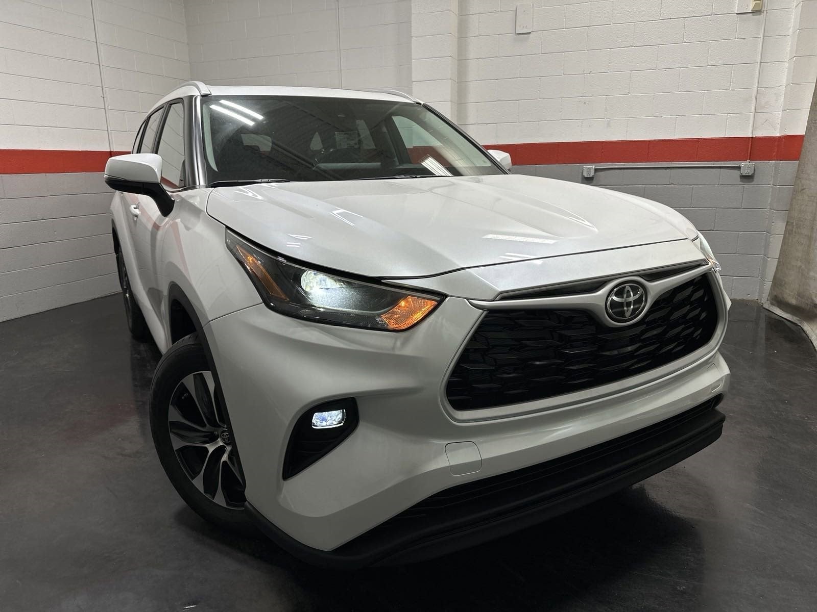 2024 Toyota Highlander XLE