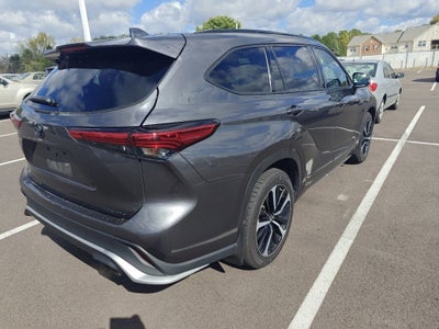 2021 Toyota Highlander XSE