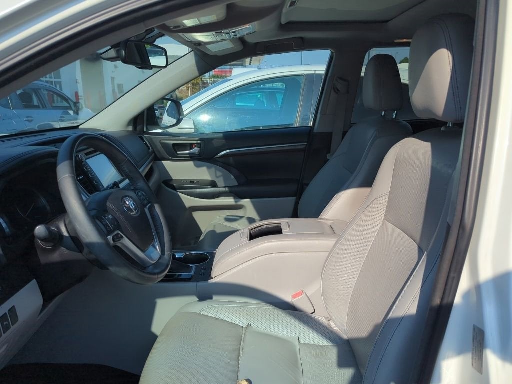 2016 Toyota Highlander Limited