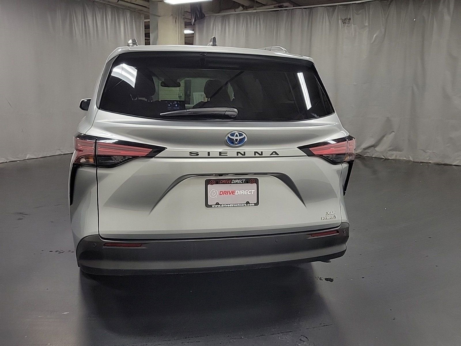 2021 Toyota Sienna XLE