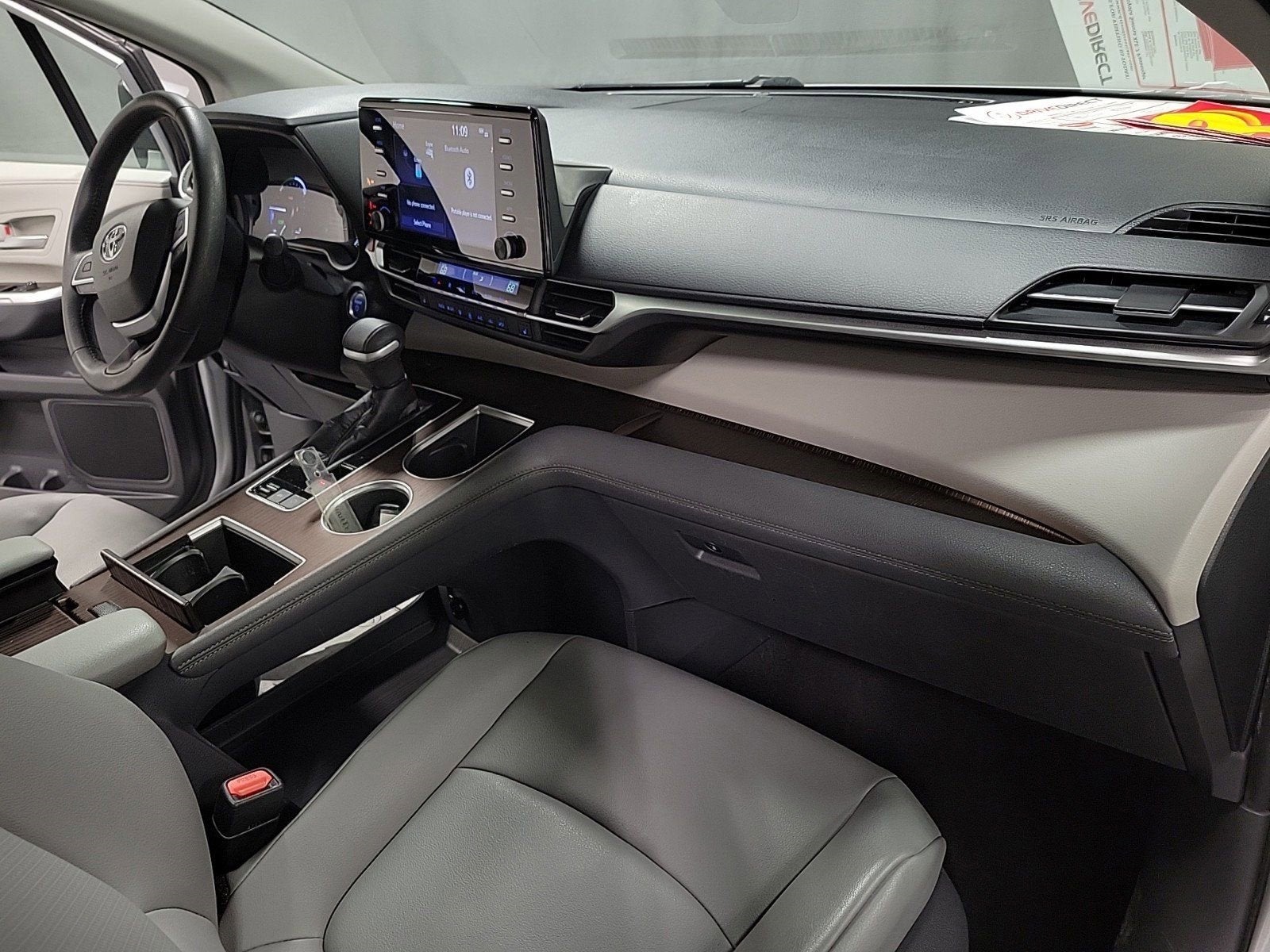 2021 Toyota Sienna XLE