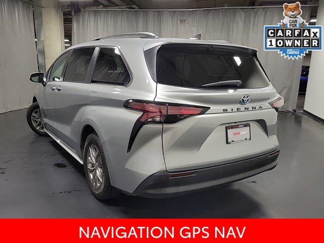 2021 Toyota Sienna XLE