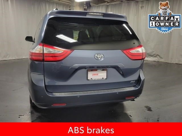 2017 Toyota Sienna XLE Premium