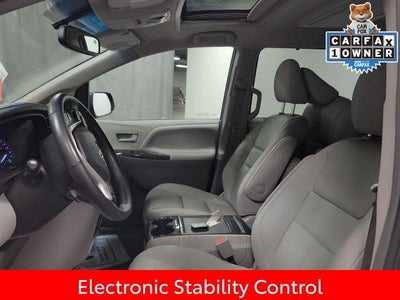 2017 Toyota Sienna XLE Premium