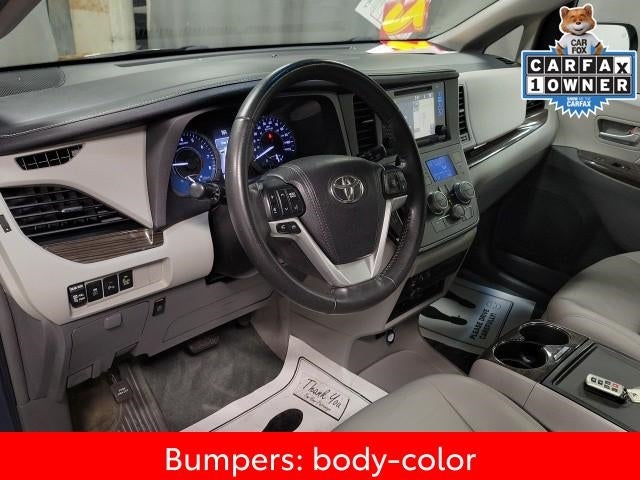 2017 Toyota Sienna XLE Premium