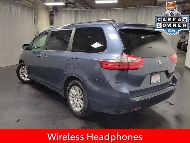 2017 Toyota Sienna XLE Premium