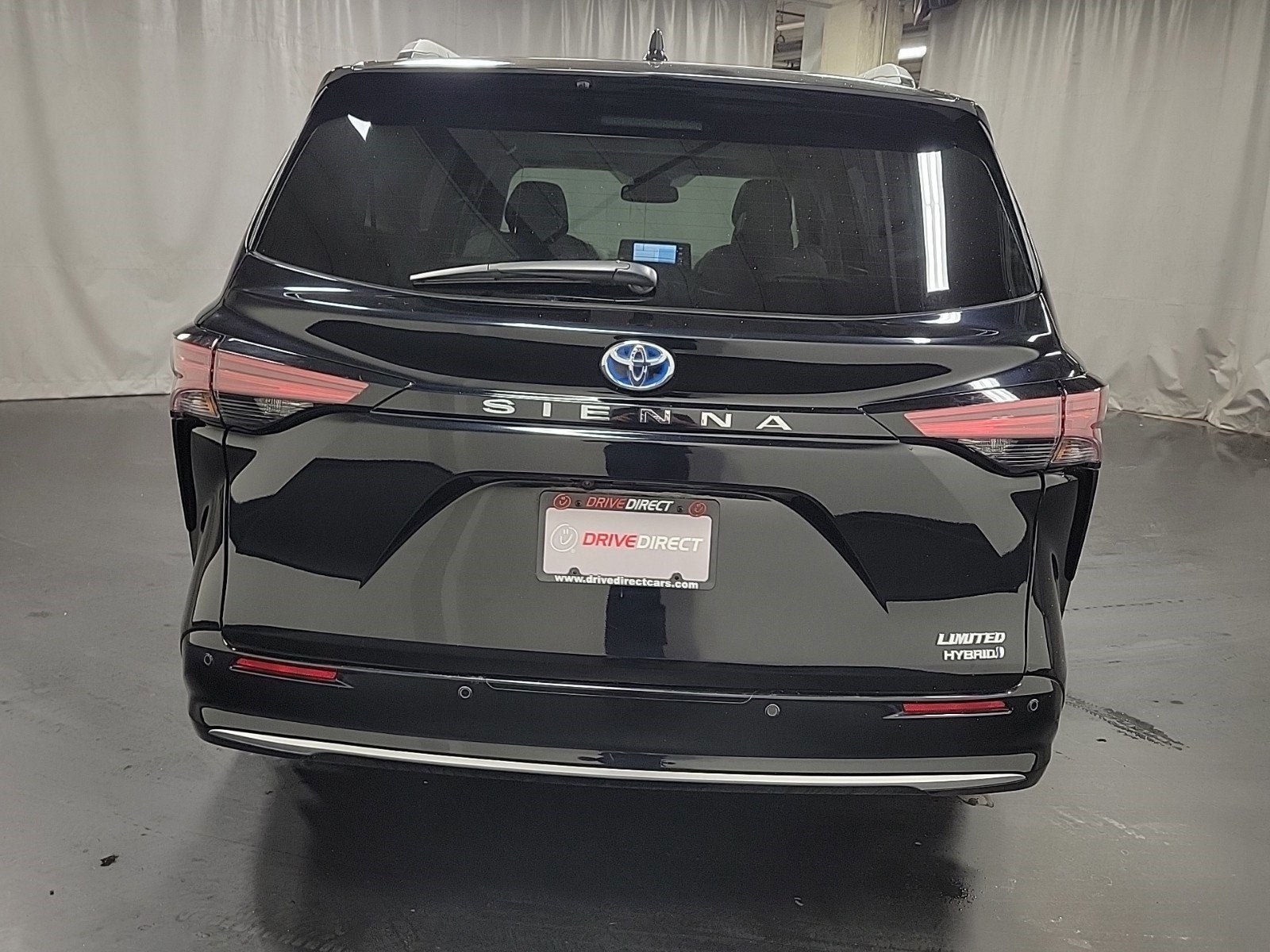 2023 Toyota Sienna Limited