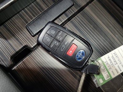 2023 Toyota Sienna Limited