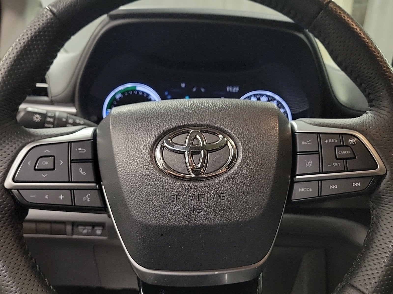 2023 Toyota Sienna Limited