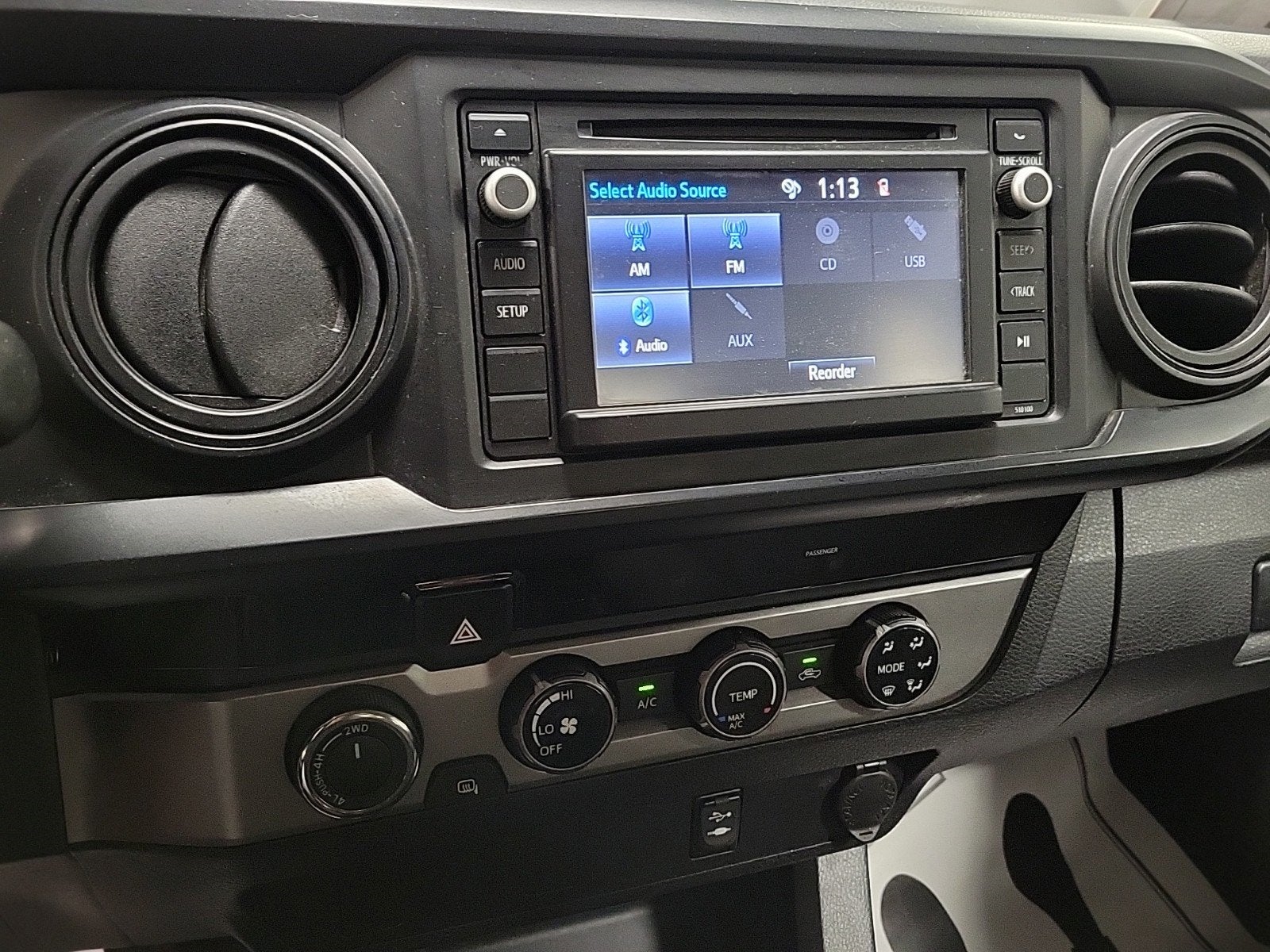 2017 Toyota Tacoma SR