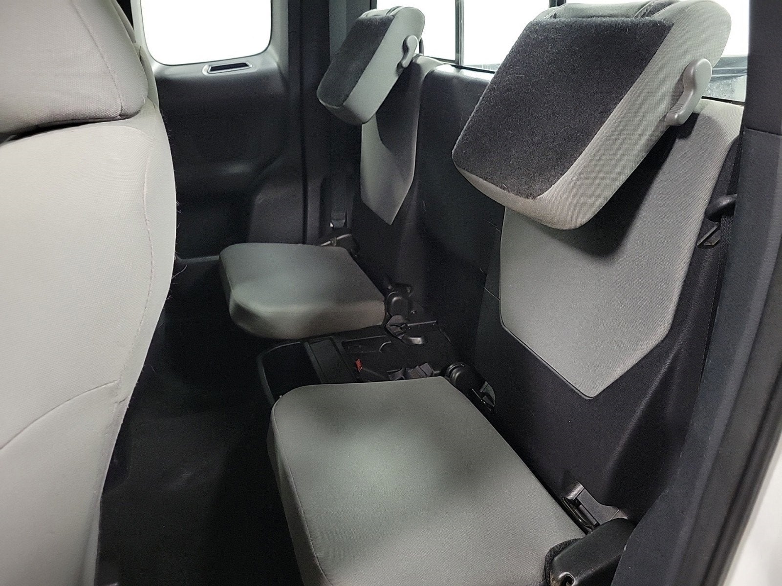 2017 Toyota Tacoma SR