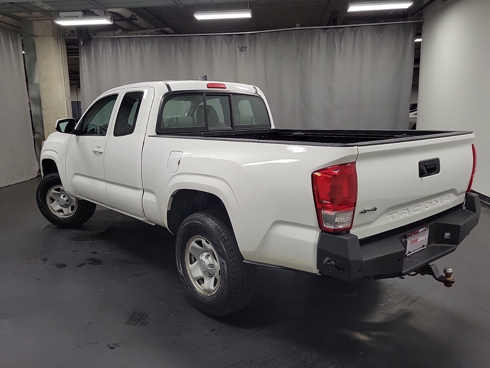 2017 Toyota Tacoma SR