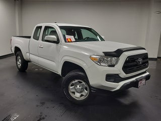 2017 Toyota Tacoma SR